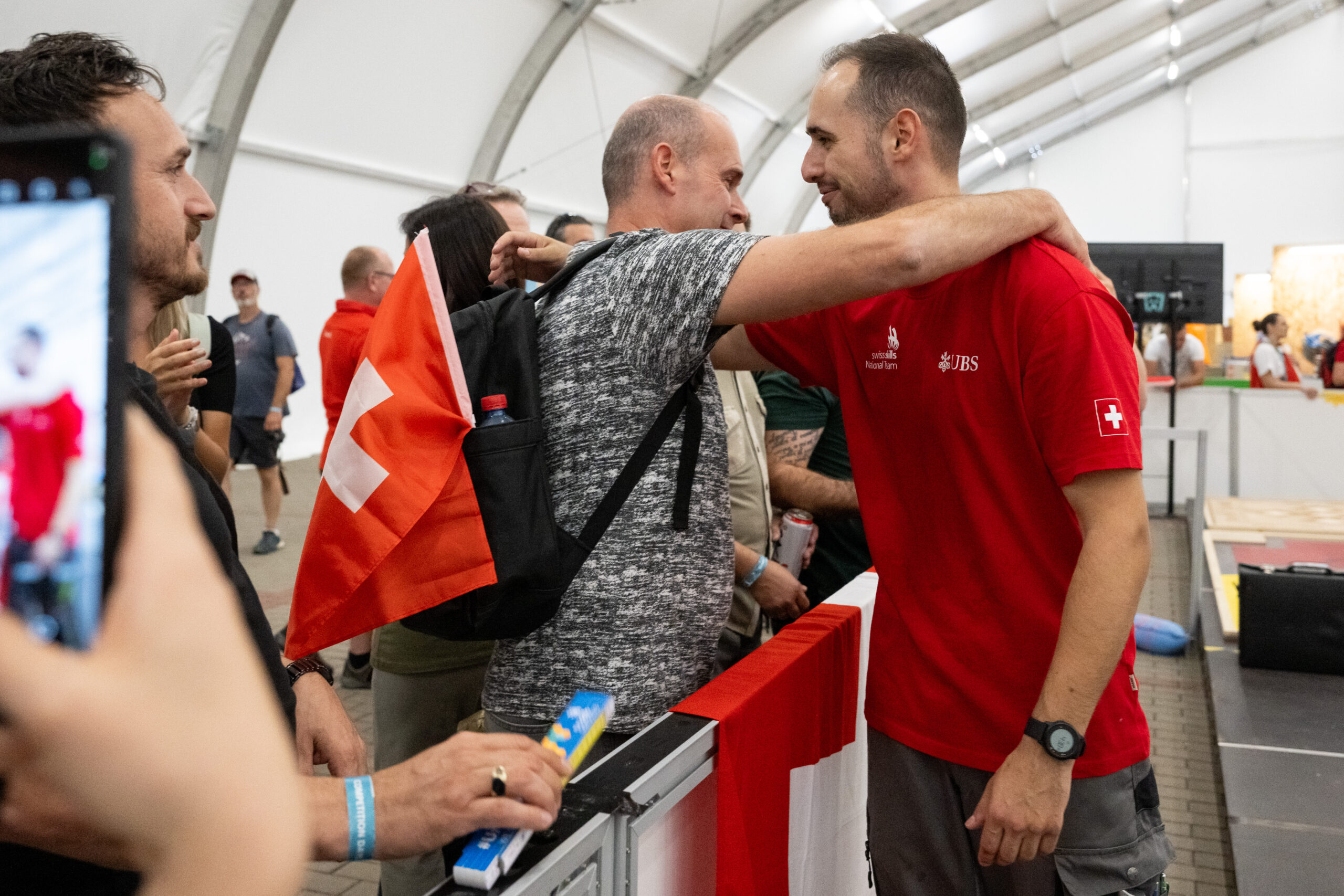 08.09.2023; Danzig; Euroskills Gdanks 2023 - Giorgio  Besomi (Skill 50), Floor Laying / Boden-Parkettleger EFZ / Poseur de sol-parquet CFC / Posatore di pavimenti - parquet AFC am letzten Wettkampftag bei der EuroSkills 2023 in Gdansk  (Foto: SwissSkills/Michael Zanghellini)